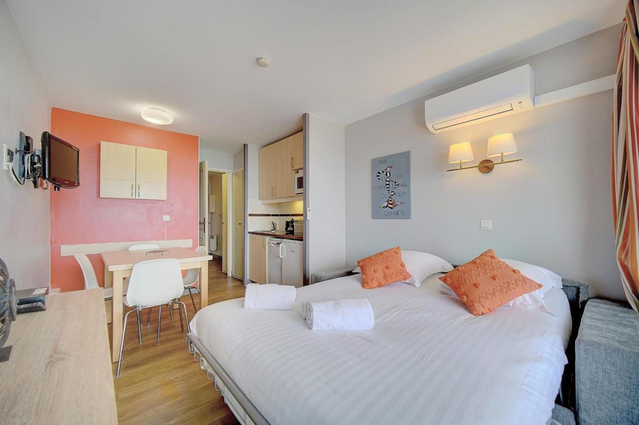 Immogroom - 2 Rooms Sea View - Swimming Pool - Terrace - Parking - Ac كان المظهر الخارجي الصورة